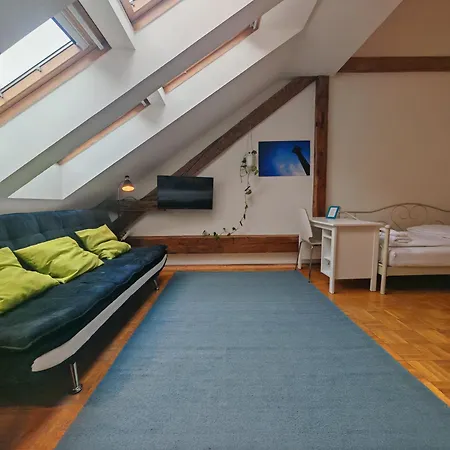 Mabo - * Λιουμπλιάνα